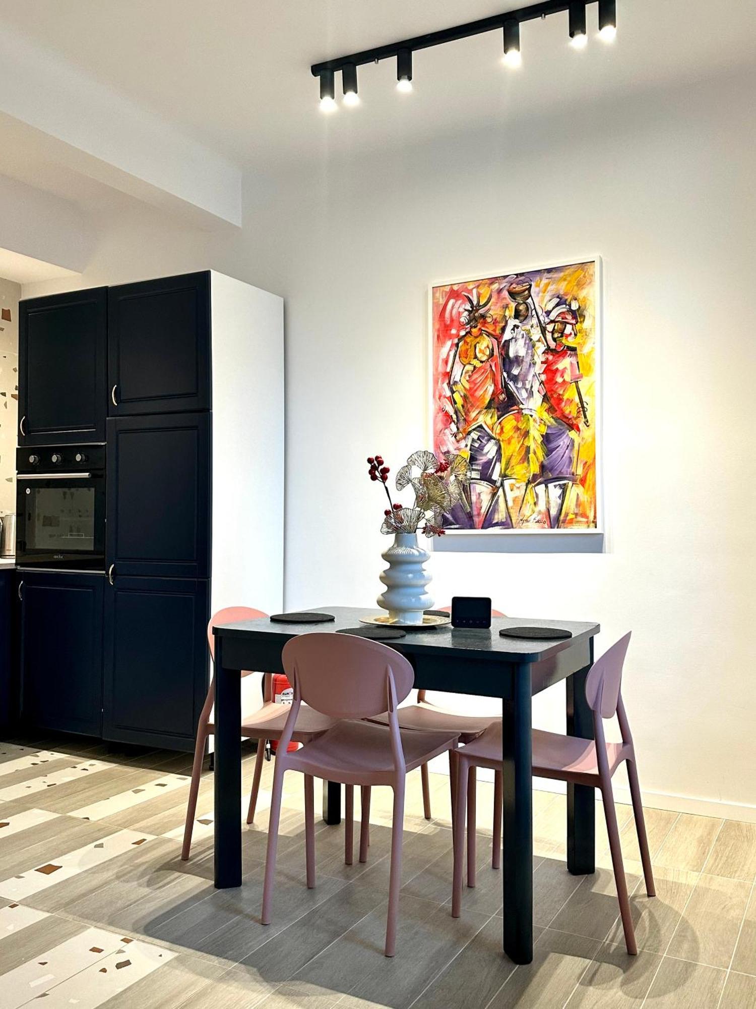 Peaceful Condo For Romantic Getaways Near Black Church - 3Min Walk Brasov Ngoại thất bức ảnh